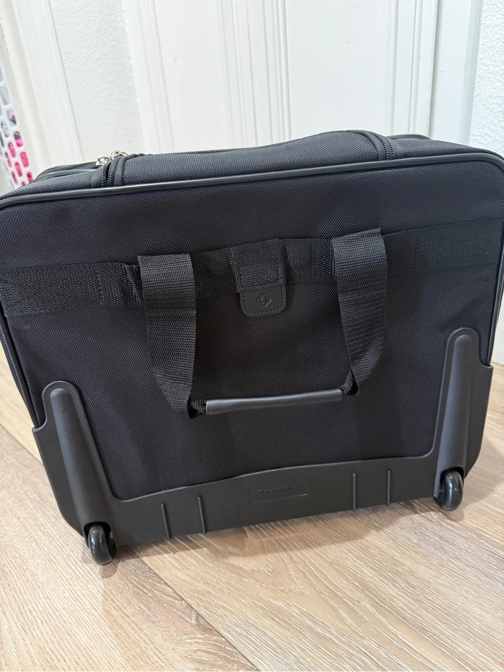 Samsonite Black Classic Wheeled Laptop Briefcase